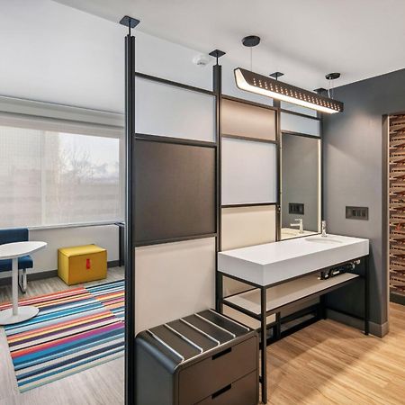Aloft Anchorage Hotel Екстериор снимка