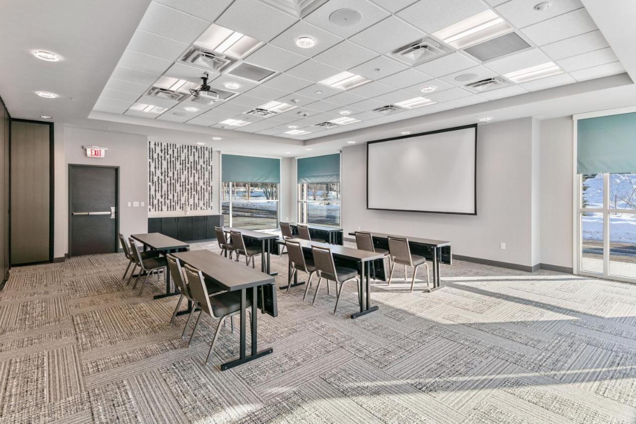 Aloft Anchorage Hotel Екстериор снимка