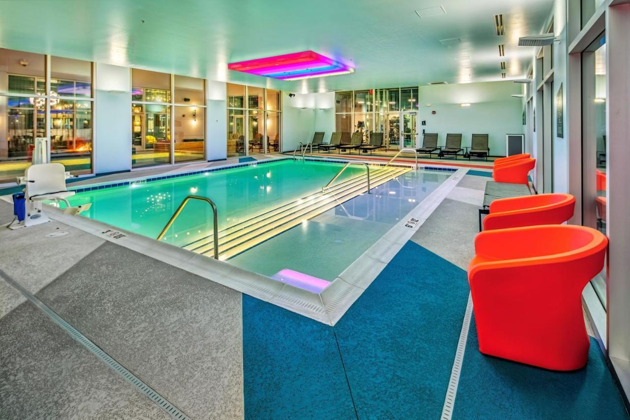 Aloft Anchorage Hotel Екстериор снимка
